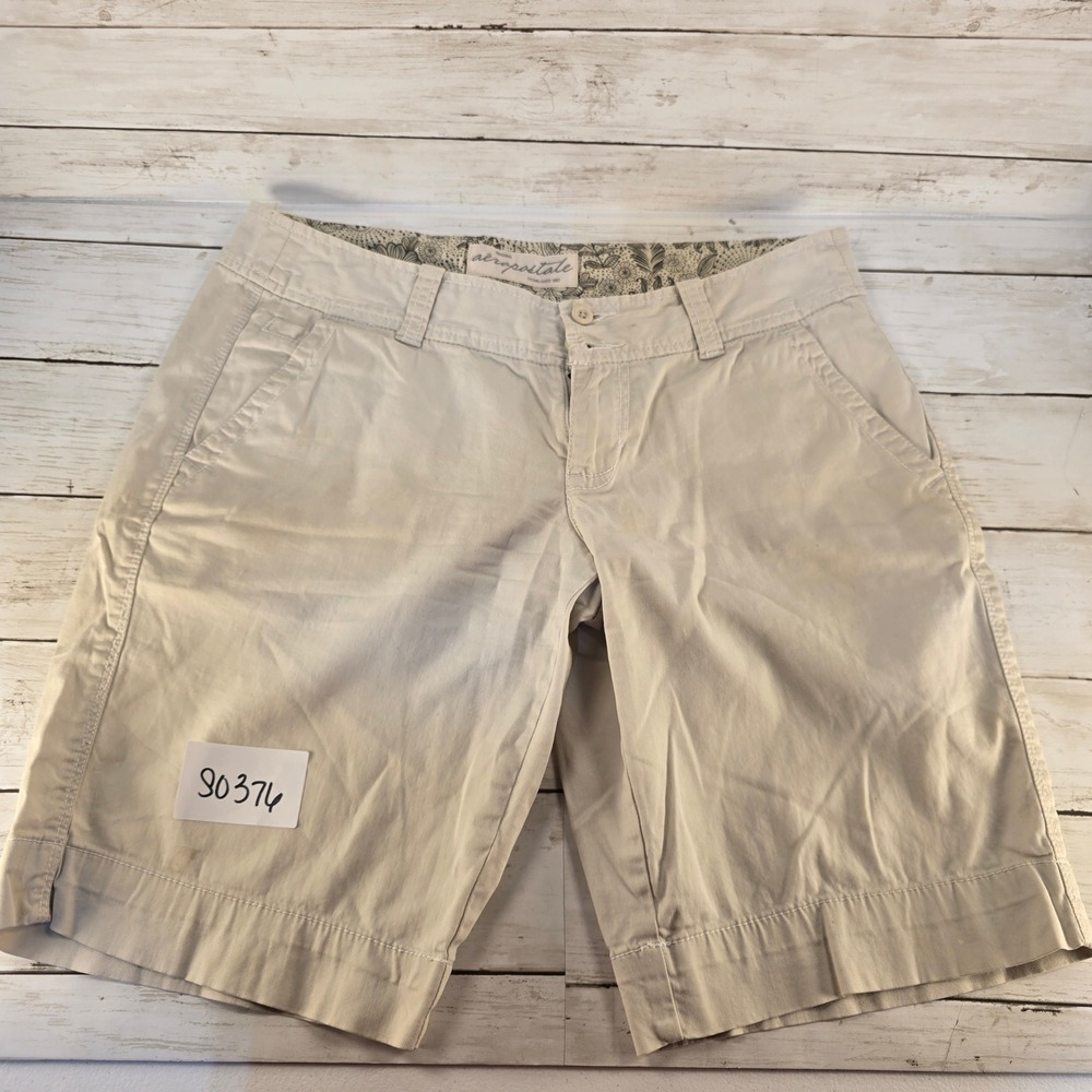 Aeropostale Khaki Chino Shorts Womens 3/4 Tan Stretch Cotton Mid‎ Rise Casual